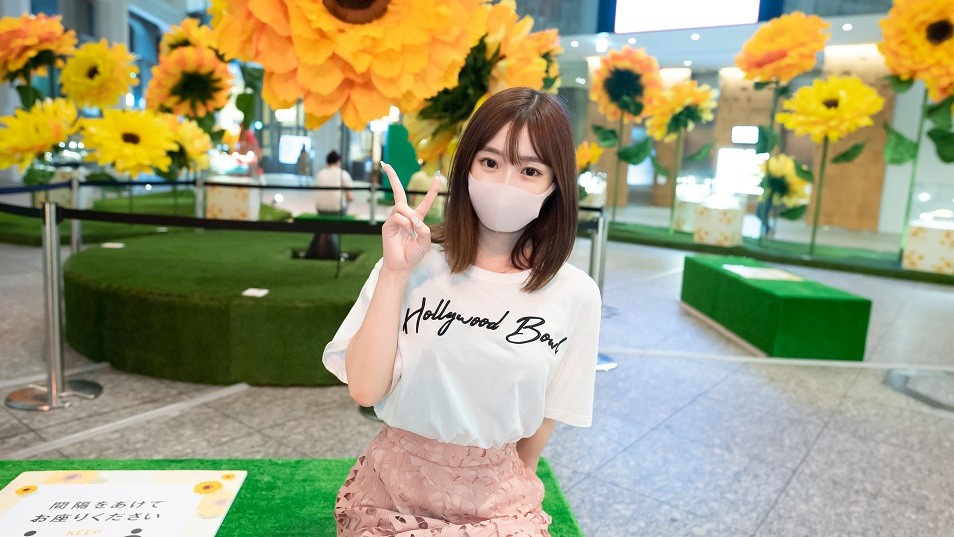 FC2-PPV-3040973 청순한 미인과 예쁜 엉덩이 숙소에 침입하기 전에 저지르고 싶었던 미백 누드에 질내사정 구강사정!