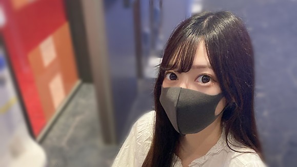 FC2-PPV-3127241 반항적인 눈빛으로 날씬한 미인의 몸을 탓하며 무책임한 질내사정