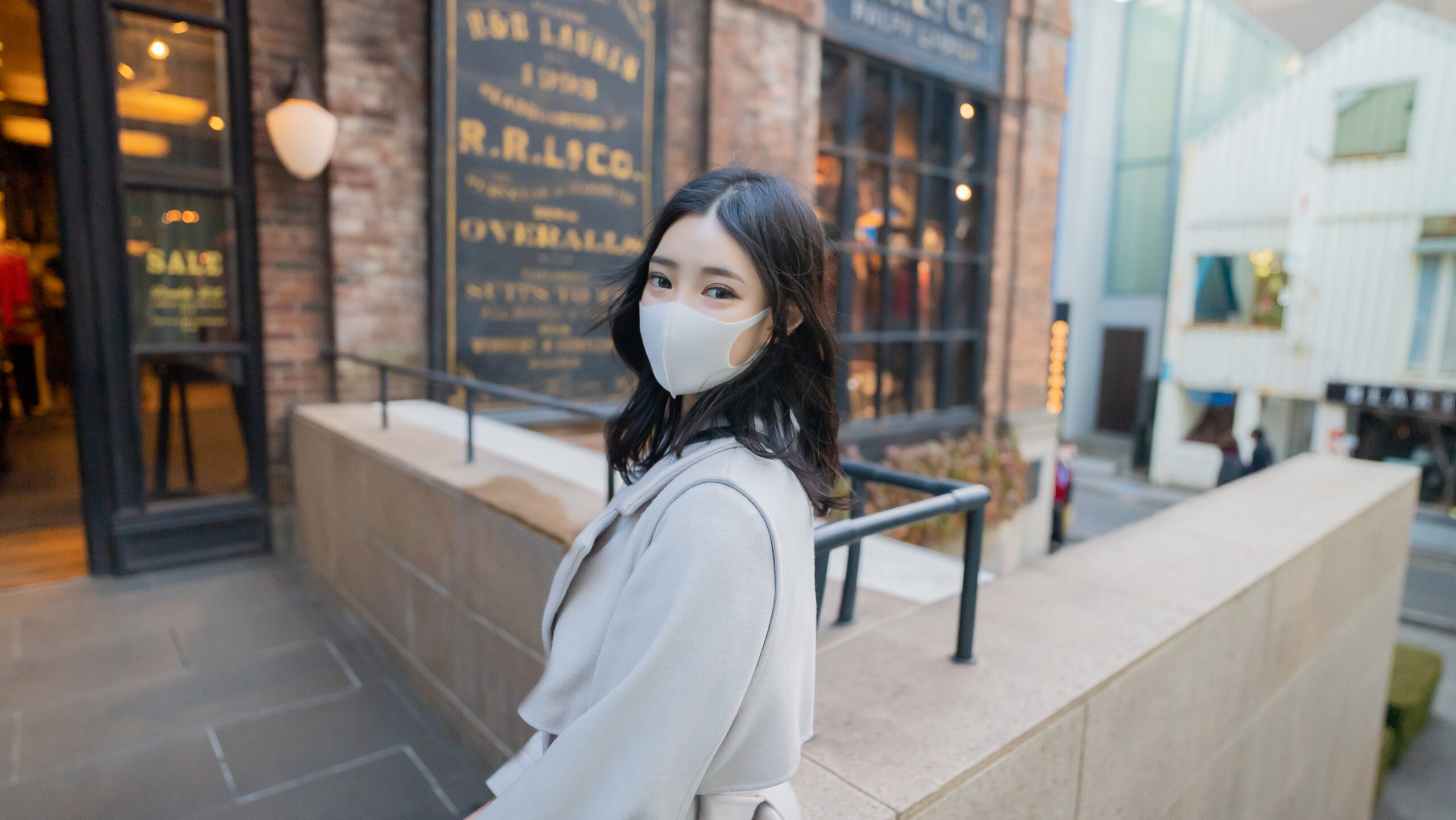 FC2-PPV-3176301 첫 촬영! 일에 쫓겨 연애를 깊은 곳에서 보낸 진지한 쿼터계 치과 위생사! ! 해방된 감정과 성욕은 허리를 흔들면서 절정을 반복해 체액 투성이 된 신체에 2회 질내사정! !