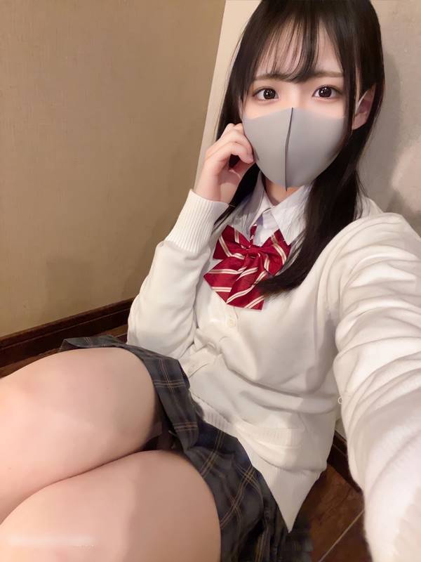 FC2-PPV-3369283 18세 사카미치풍 흑발 G컵 미소녀! 역대급 인재의 탄생! 한번 보면 중독되는 것 틀림 없음.