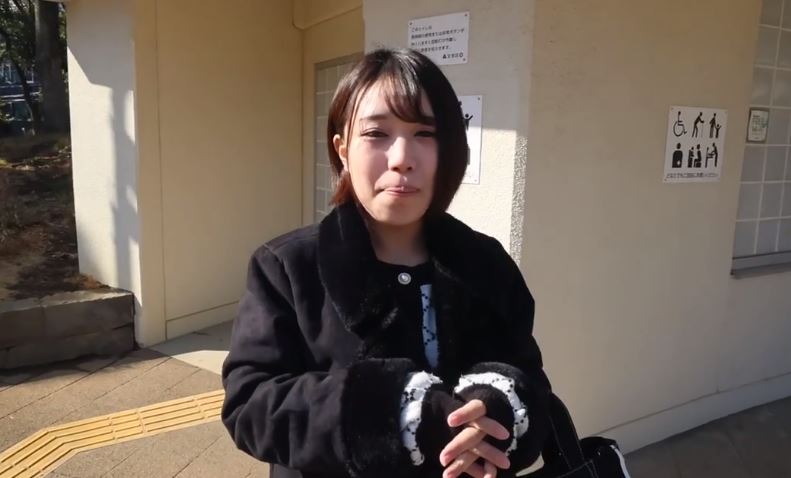 FC2-PPV-4322453 거유 파이즈리 G컵 미녀가 야외에서 러브러