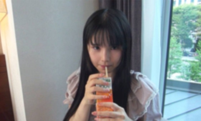 FC2-PPV-4779269 곤란한 표정 엄청 귀여운 날씬 큰 가슴 소녀 “응 보지에 넣어도 돼” 자지 삽입으로 임신 질내사정